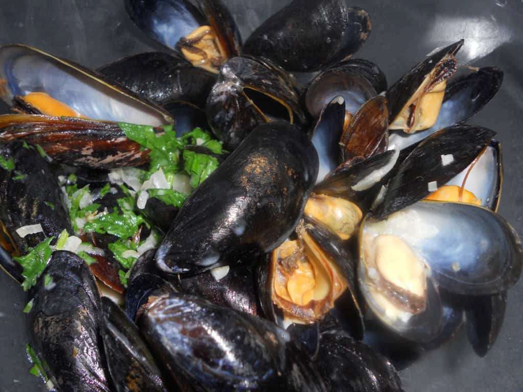 Mussels with Lemon Grass & Spicy Coconut Milk Eat Well Enjoy Life