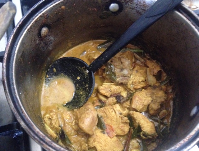 Sri Chicken Curry