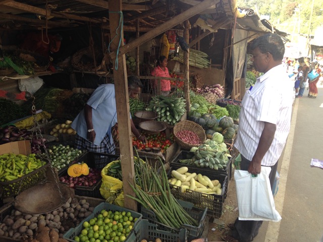 Sri Market Man