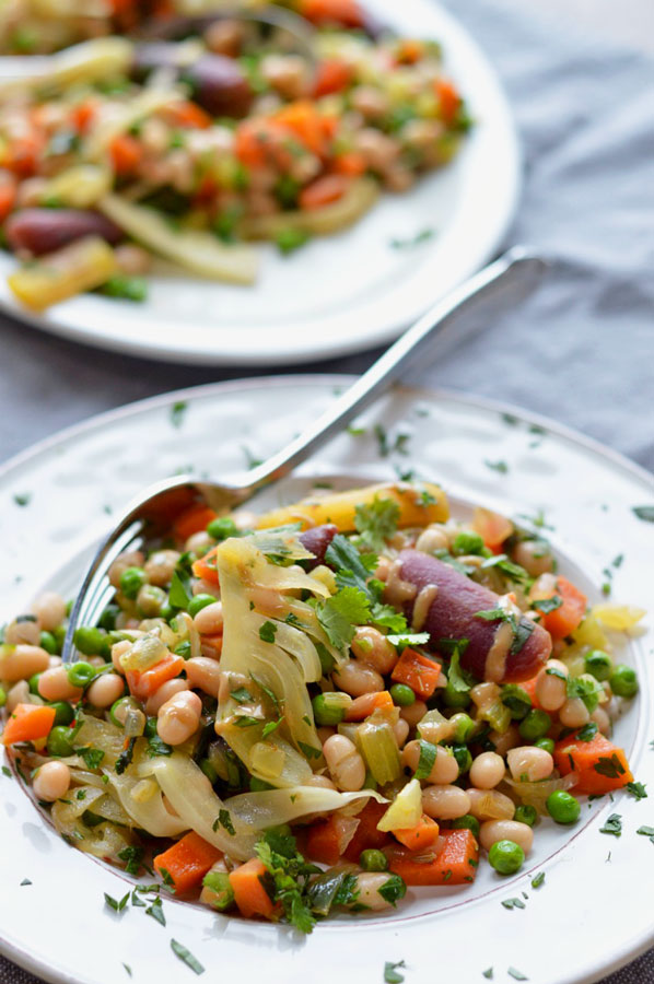 Spring Vegetable Medley with White Beans
