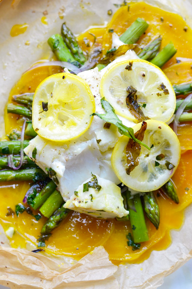 Fish In Parchment with Asparagus