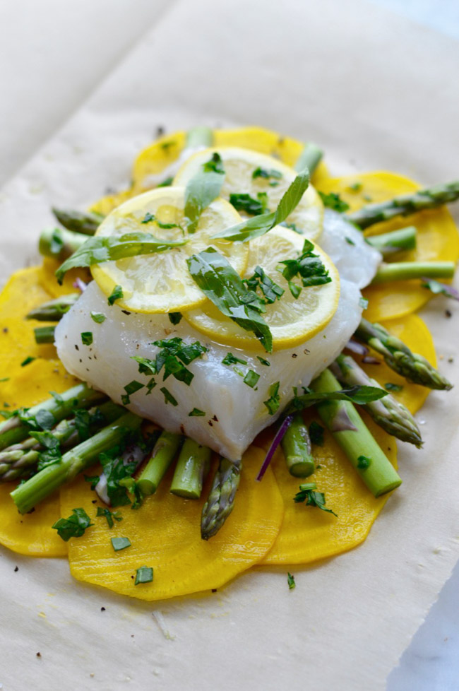 Fish In Parchment with Asparagus