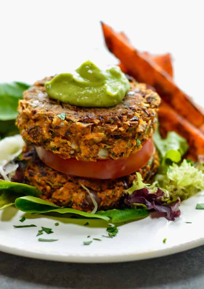 Mediterranean Mung Bean Burgers (vegan, gluten-free)