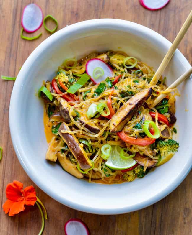 Thai Red Curry Noodles with Vegetables (Paleo, Vegan)