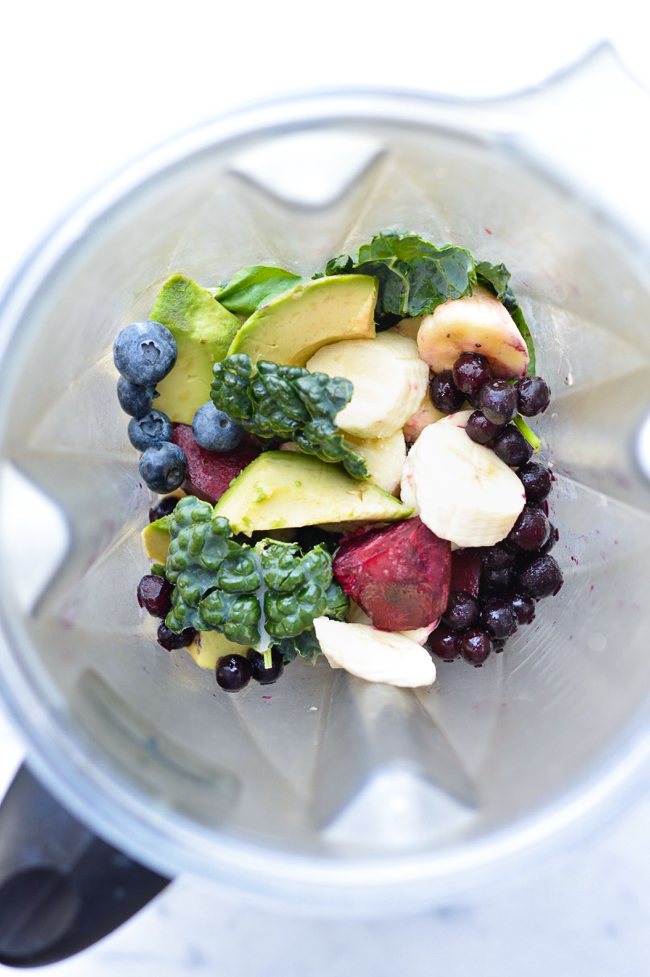 Balancing Creamy Blueberry Smoothie vegetables in blender