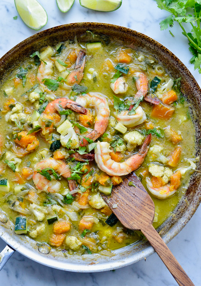 Thai Shrimp and Vegetable Curry in pan