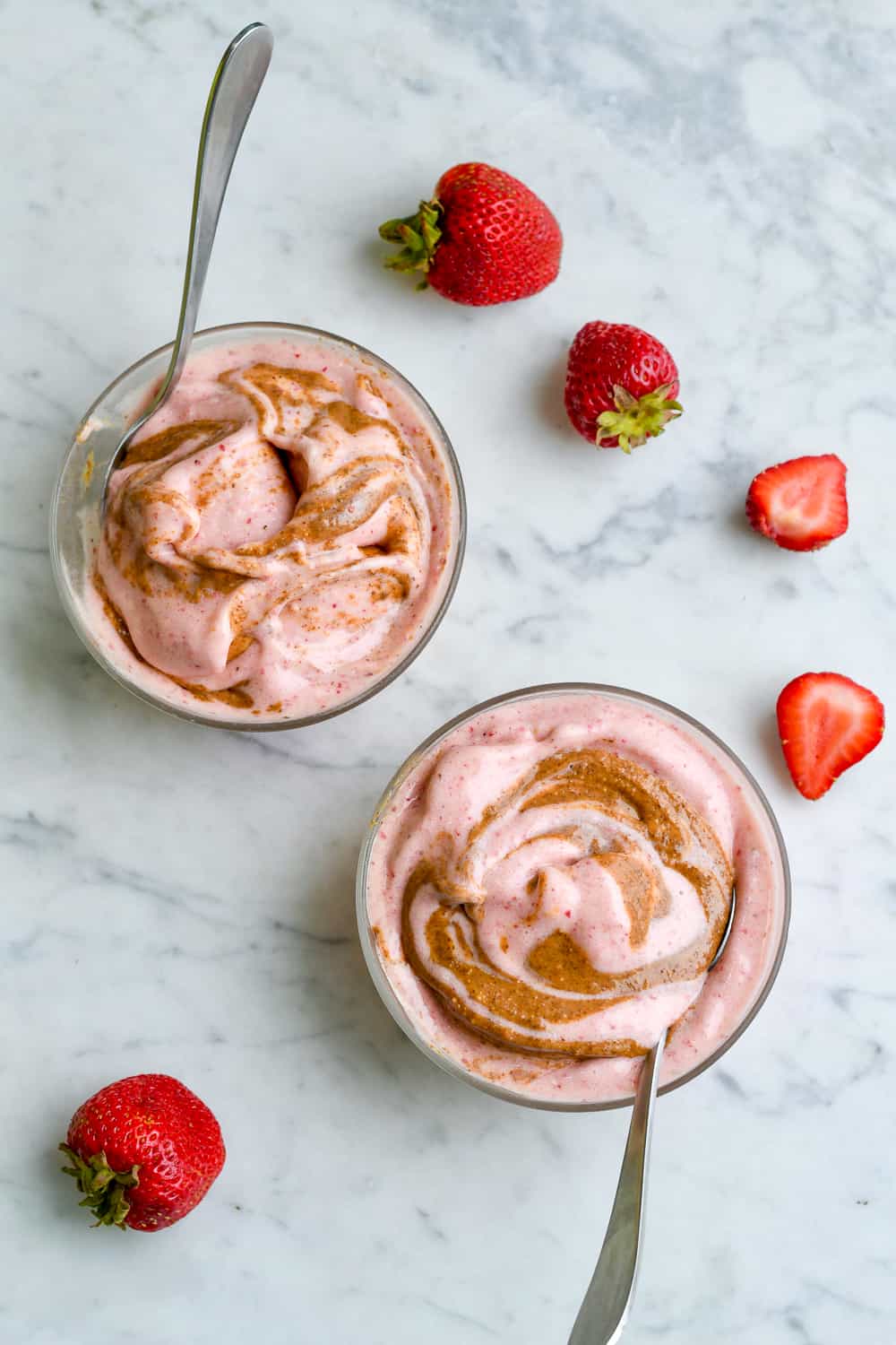 Vegan Strawberry Almond Butter Ice Cream 2 bowls and strawberries