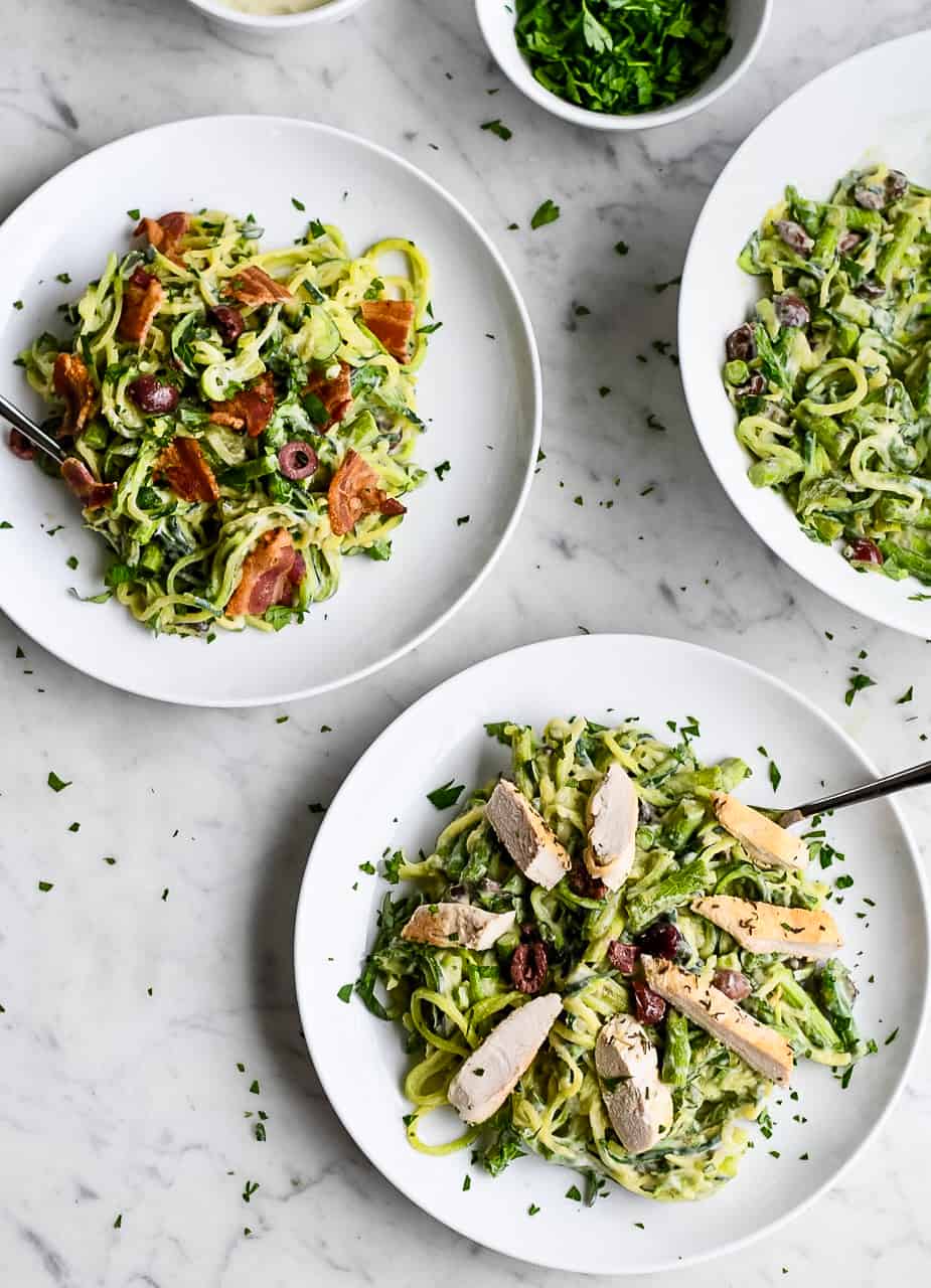 Garlic Cream Zucchini 'Noodles' with Asparagus with chicken and bacon