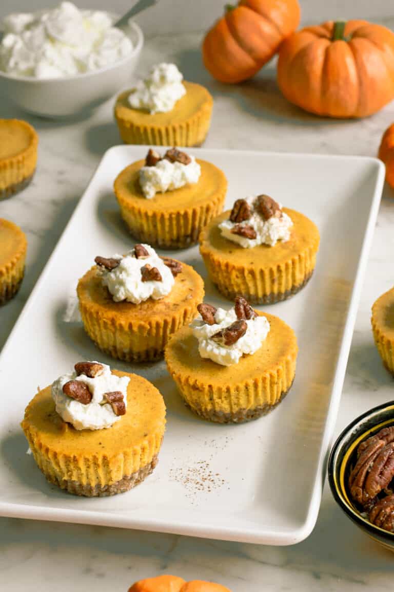 Vegan Mini Pumpkin Cheesecakes (Gluten Free, Paleo, No Bake)